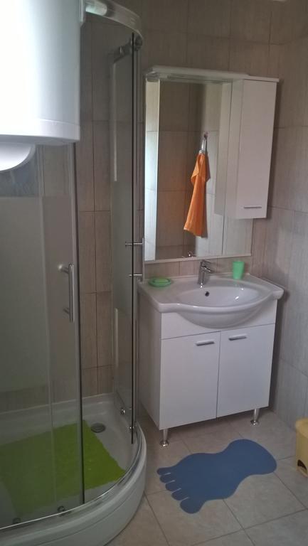 Apartmani Ramljak 산책길 외부 사진